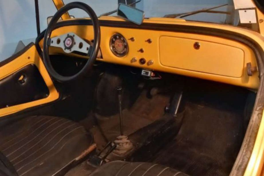 <strong></strong><small>© FIAT 500 et dérivés CLUB DE FRANCE</small>