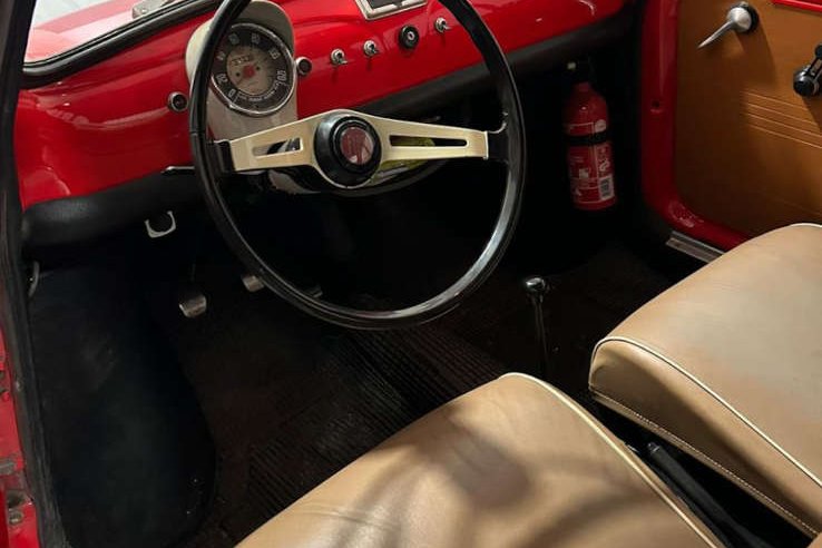 <strong></strong><small>© FIAT 500 et dérivés CLUB DE FRANCE</small>