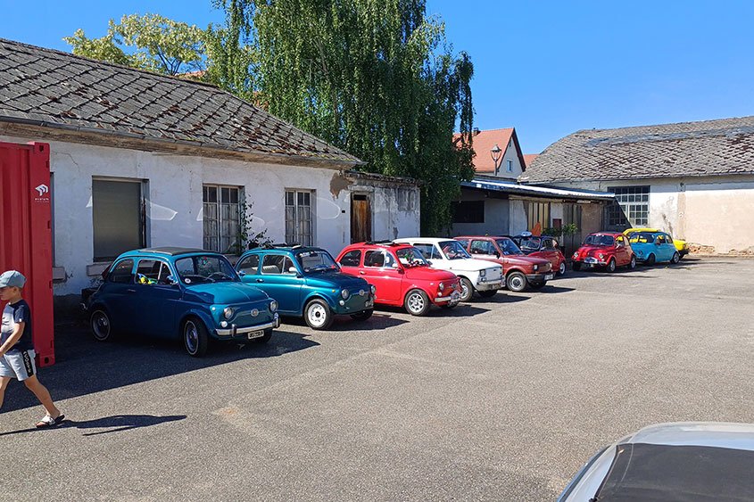 <strong></strong><small>© FIAT 500 et dérivés CLUB DE FRANCE</small>