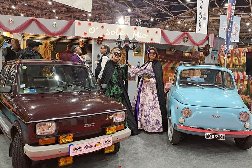 <strong>Stand 2025</strong><small>© FIAT 500 et dérivés CLUB DE FRANCE</small>