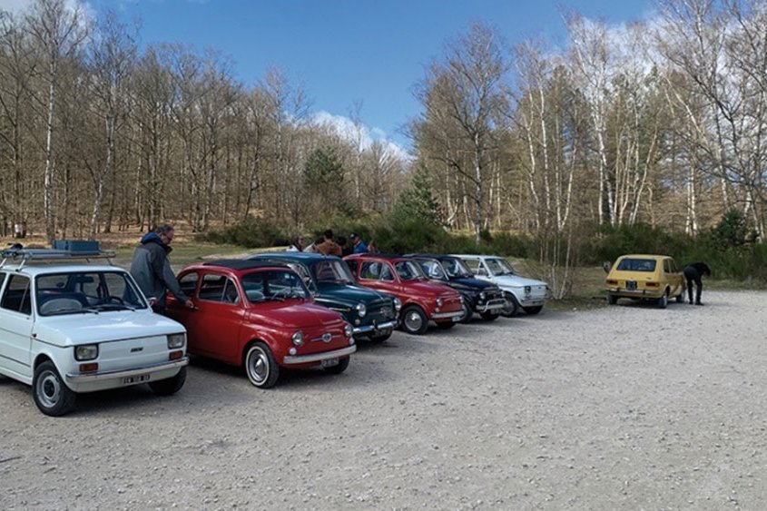 <strong>Vaux-de-Cernay</strong><small>© FIAT 500 et dérivés CLUB DE FRANCE</small>