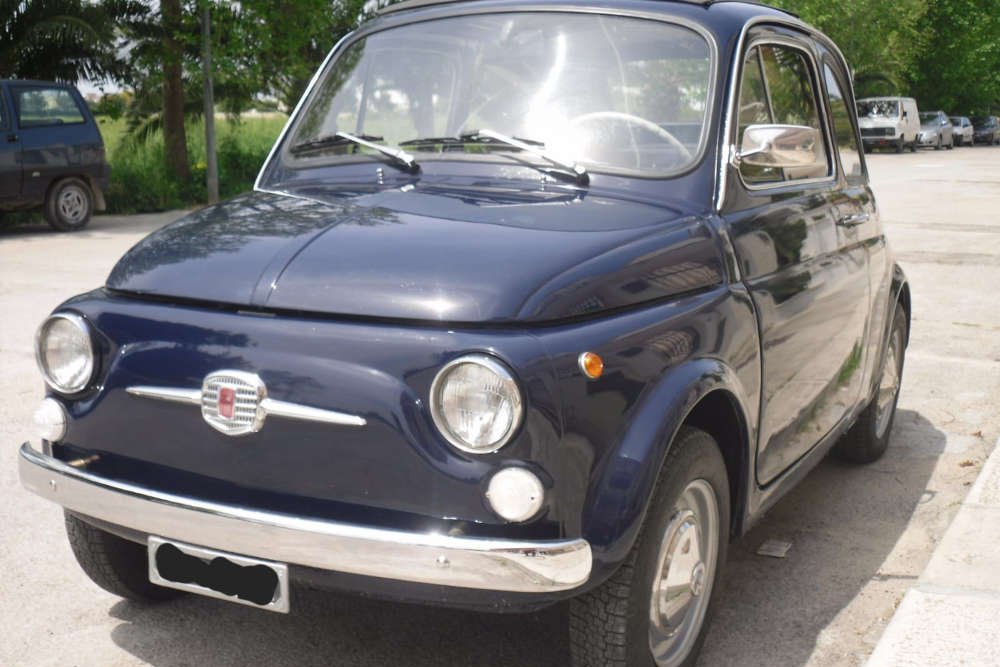 <strong>Fiat 500 CARLUCCIO</strong><small>© FIAT 500 et dérivés CLUB DE FRANCE</small>