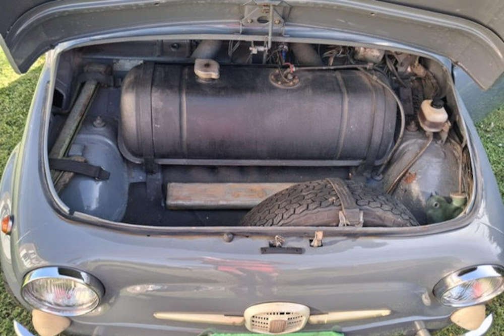 <strong></strong><small>© FIAT 500 et dérivés CLUB DE FRANCE</small>