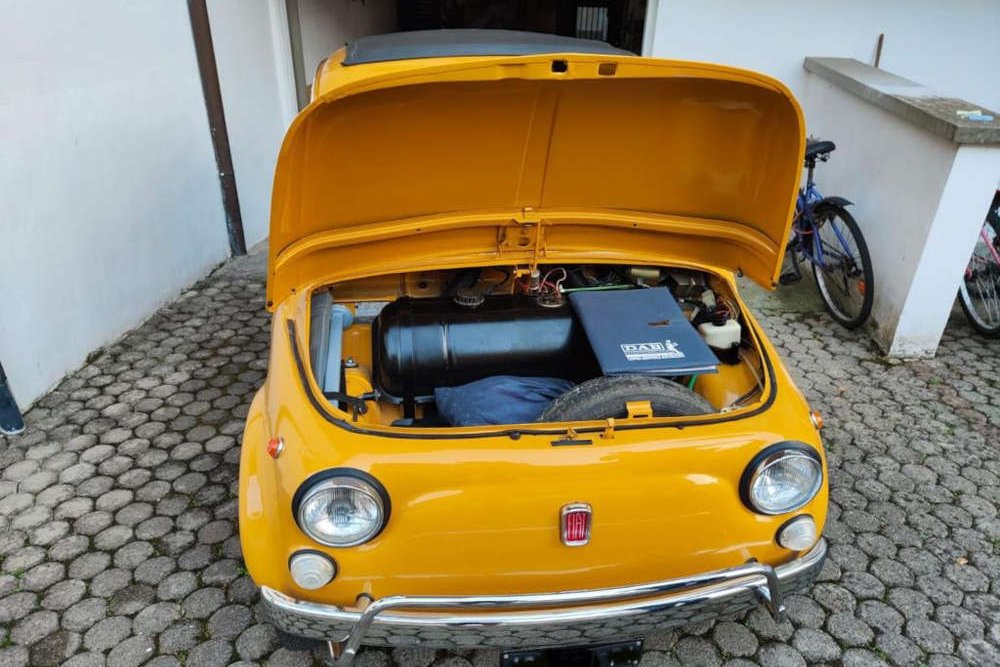 <strong></strong><small>© FIAT 500 et dérivés CLUB DE FRANCE</small>