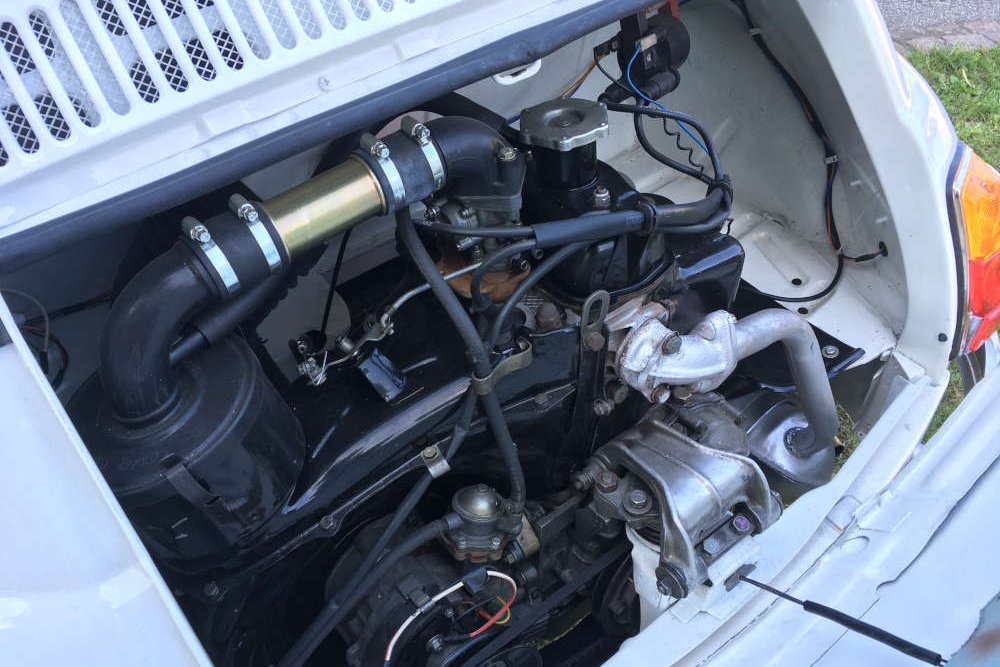 <strong></strong><small>© FIAT 500 et dérivés CLUB DE FRANCE</small>