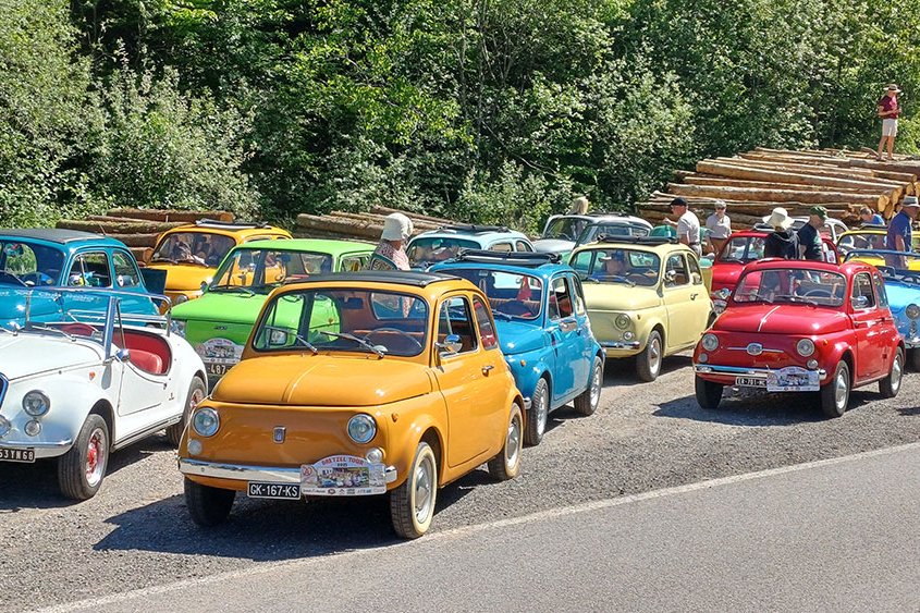 <strong>samedi</strong><small>© FIAT 500 et dérivés CLUB DE FRANCE</small>