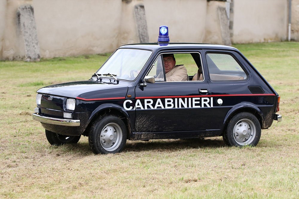 <strong></strong><small>© FIAT 500 et dérivés CLUB DE FRANCE</small>