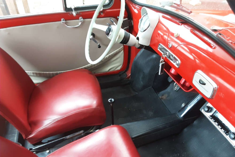 <strong></strong><small>© FIAT 500 et dérivés CLUB DE FRANCE</small>